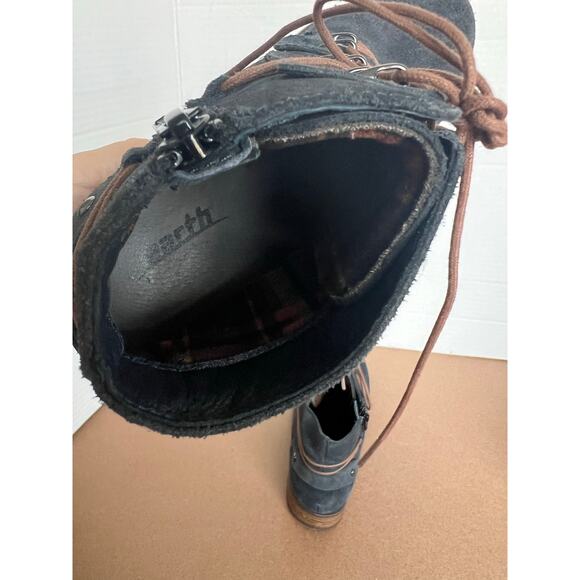 Earth Boone Navy Blue Gray Suede Lace Up and Zip Ankle Bootie Comfort Boots 7.5 - Picture 9 of 13